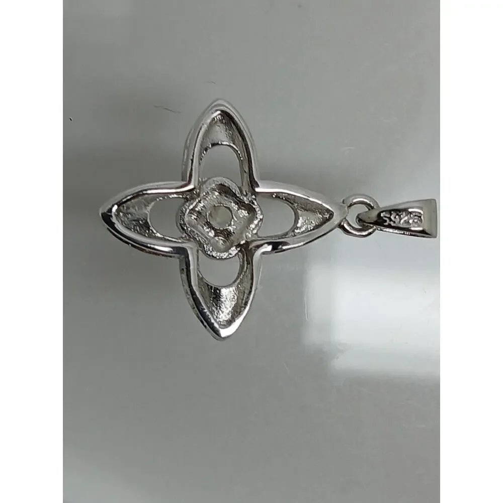 1990's Vintage Sterling Silver Simulated Diamond 4 Leaf Clover‎ Pendant New Rare